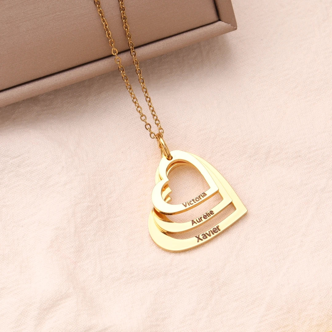 Collier Cœur Personnalisé avec Nom pour Femme