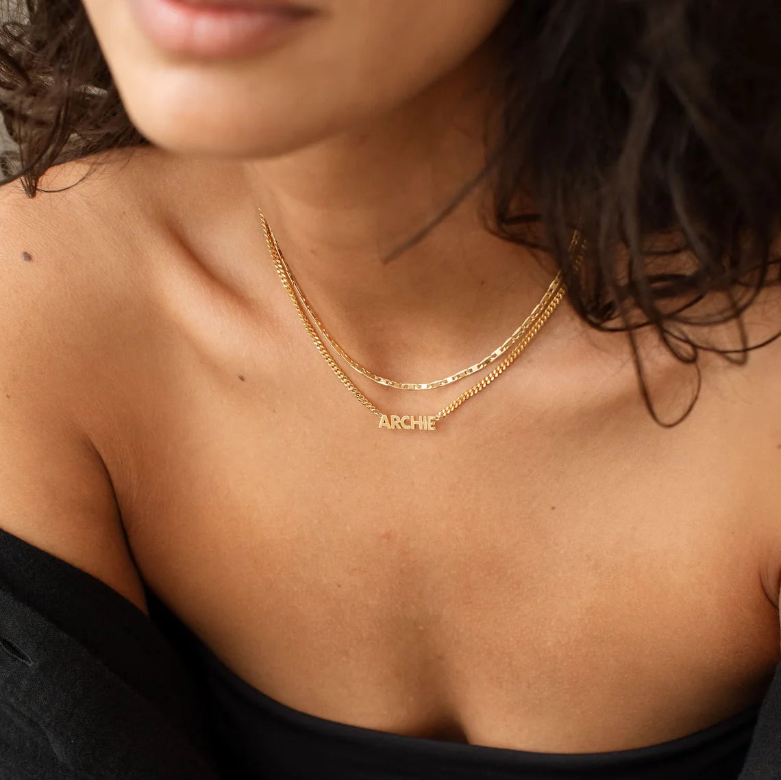 Collier chaîne gourmette avec nom personnalisé pour femmes, en acier inoxydable, bijoux avec nom personnalisé minimal, cadeau d'anniversaire pour elle